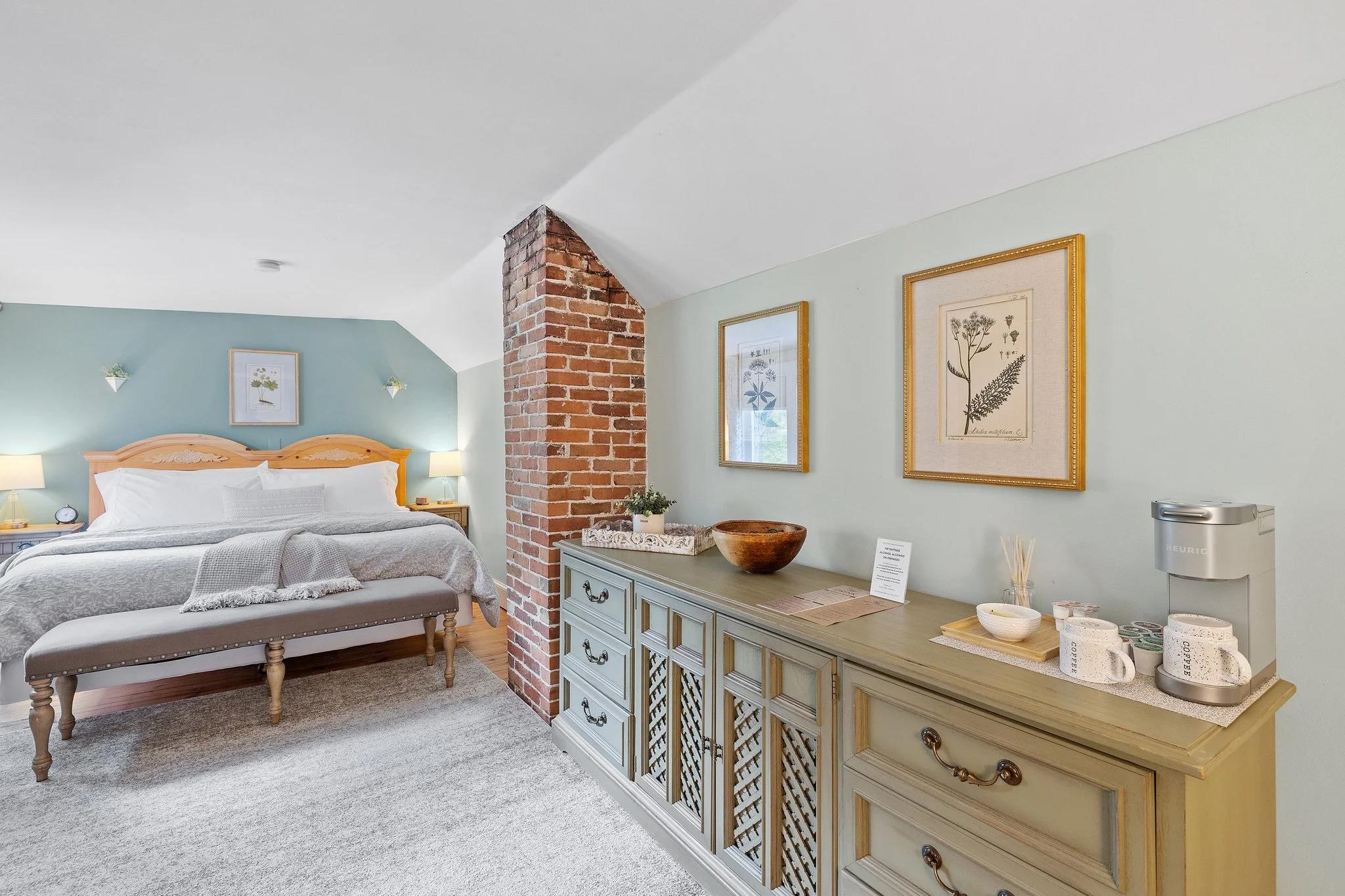 B&B, squam, holderness, NH, dog friendly, family