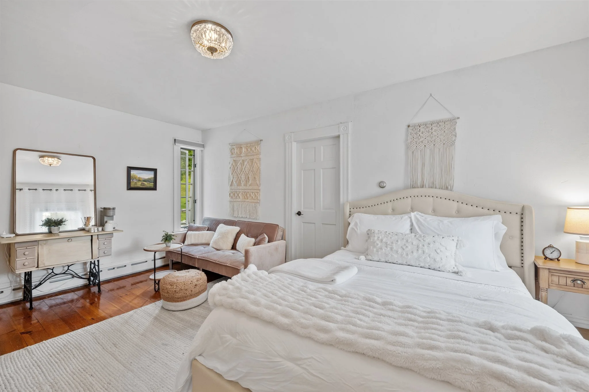 B&B, squam, holderness, NH, dog friendly, family