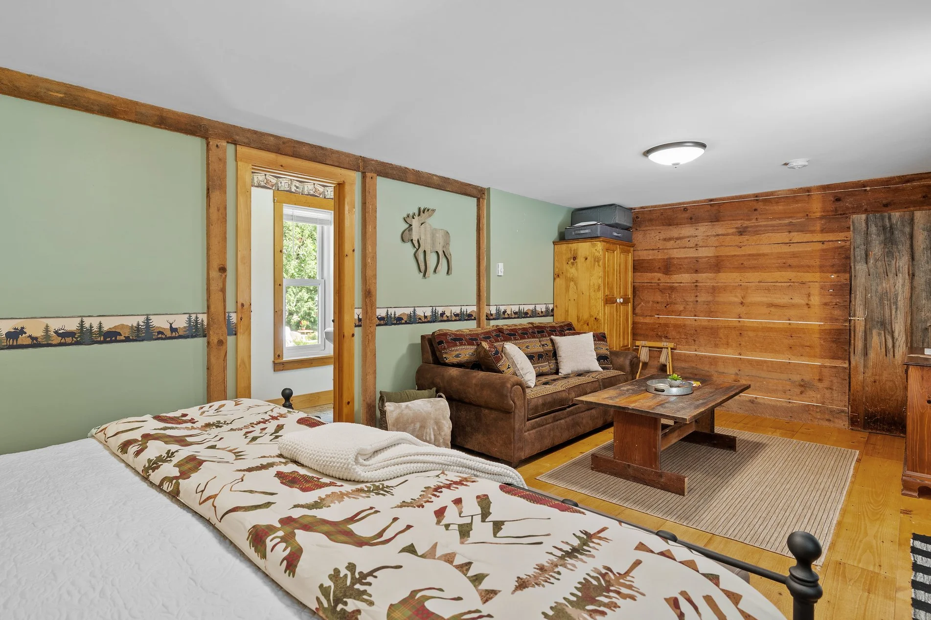 B&B, squam, holderness, NH, dog friendly, family